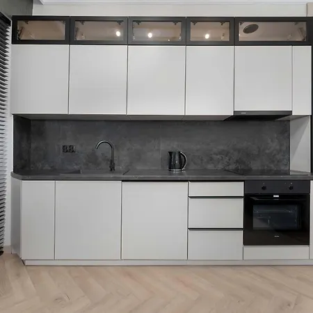 Апартаменты Beige In Center With Office By Renters