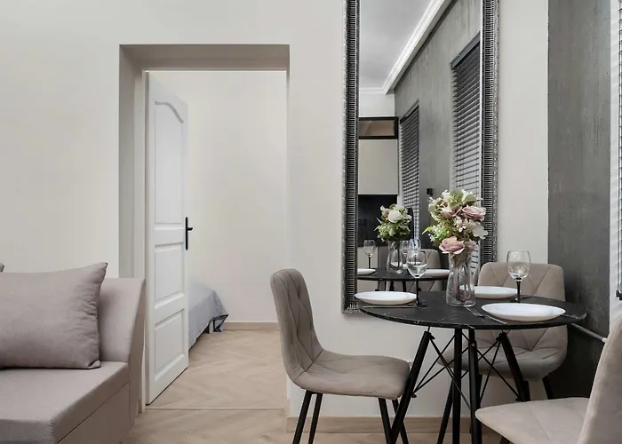 Apartament Beige In Center With Office By Renters Wrocław